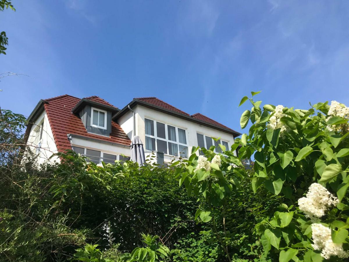 Ferienhaus Suedblick Am Yachthafen Бреге Екстериор снимка